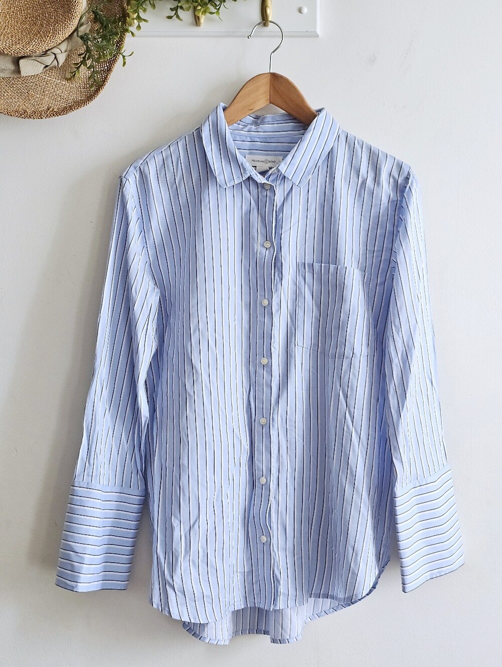 Treasure & Bond Striped Button Down Shirt Blue White Long Sleeve Women’s M